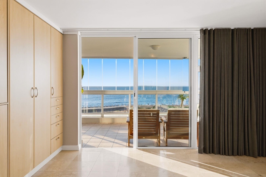 3 Bedroom Property for Sale in Mouille Point Western Cape